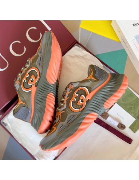 FashionStatement,GUCCI,IconicStyle,ItalianCraftsmanship,LuxuryFootwear,SNEAKER