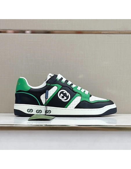 FashionStatement,GUCCI,IconicStyle,ItalianCraftsmanship,LuxuryFootwear,SNEAKER