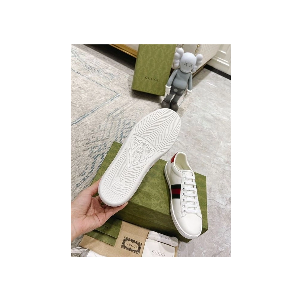 GUCCI,Lowtop,LuxuryFootwear,SNEAKER