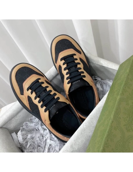 FashionStatement,GUCCI,IconicStyle,ItalianCraftsmanship,LuxuryFootwear,SNEAKER