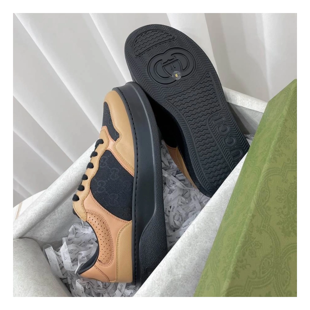 FashionStatement,GUCCI,IconicStyle,ItalianCraftsmanship,LuxuryFootwear,SNEAKER