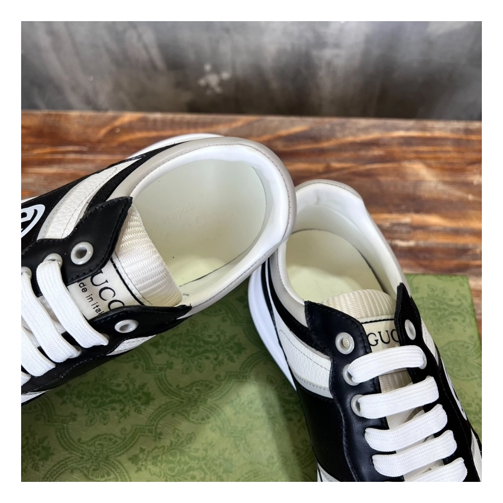 FashionStatement,GUCCI,IconicStyle,ItalianCraftsmanship,LuxuryFootwear,SNEAKER