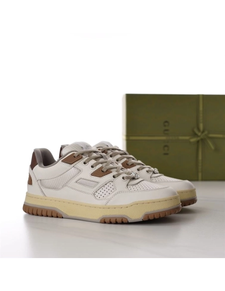 FashionStatement,GUCCI,IconicStyle,ItalianCraftsmanship,LuxuryFootwear,SNEAKER