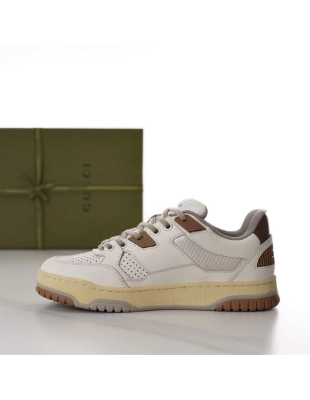 FashionStatement,GUCCI,IconicStyle,ItalianCraftsmanship,LuxuryFootwear,SNEAKER