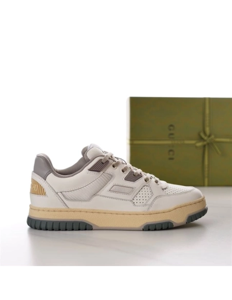 FashionStatement,GUCCI,IconicStyle,ItalianCraftsmanship,LuxuryFootwear,SNEAKER