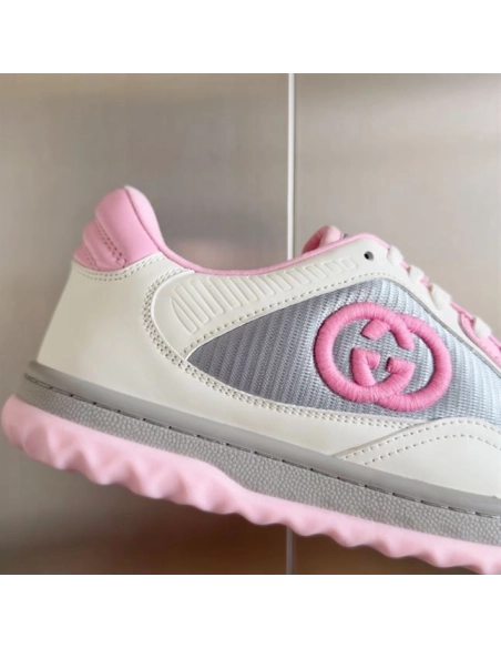 FashionStatement,GUCCI,IconicStyle,ItalianCraftsmanship,LuxuryFootwear,SNEAKER