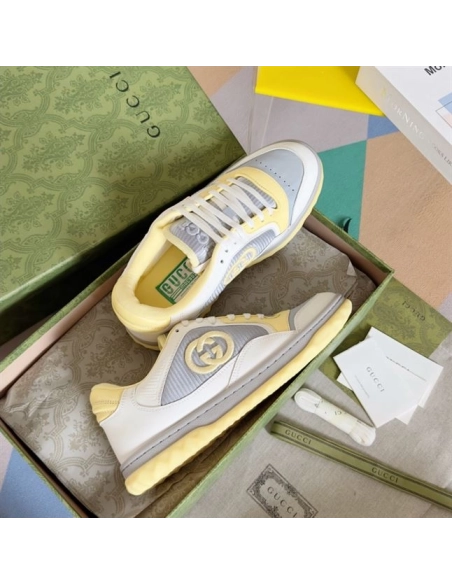 FashionStatement,GUCCI,IconicStyle,ItalianCraftsmanship,LuxuryFootwear,SNEAKER