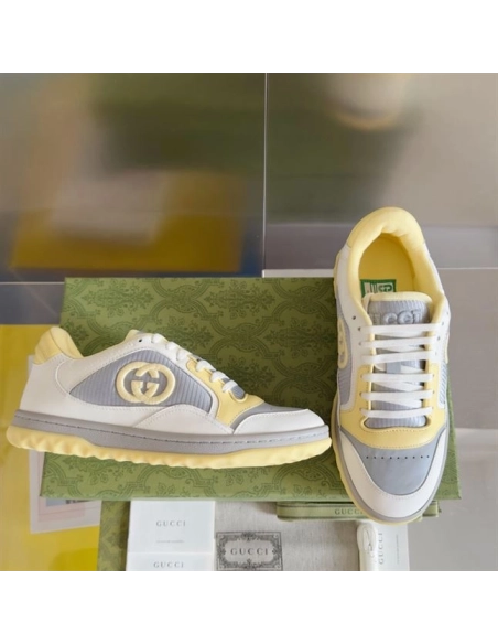 FashionStatement,GUCCI,IconicStyle,ItalianCraftsmanship,LuxuryFootwear,SNEAKER