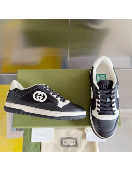 FashionStatement,GUCCI,IconicStyle,ItalianCraftsmanship,LuxuryFootwear,SNEAKER