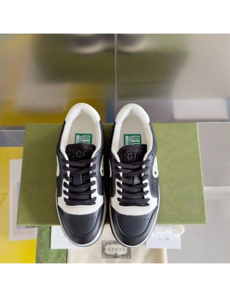 FashionStatement,GUCCI,IconicStyle,ItalianCraftsmanship,LuxuryFootwear,SNEAKER