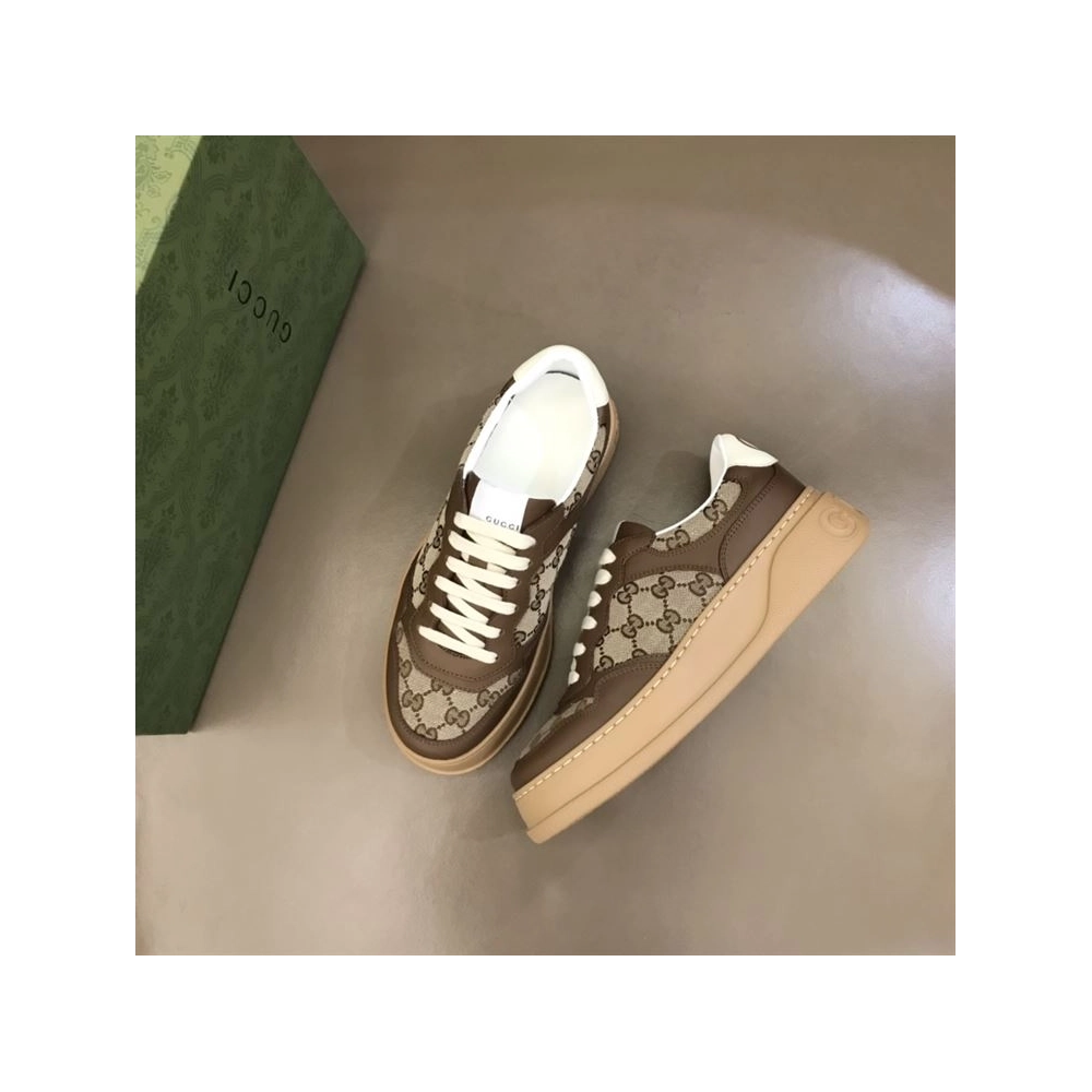 FashionStatement,GUCCI,LuxuryFootwear,SNEAKER