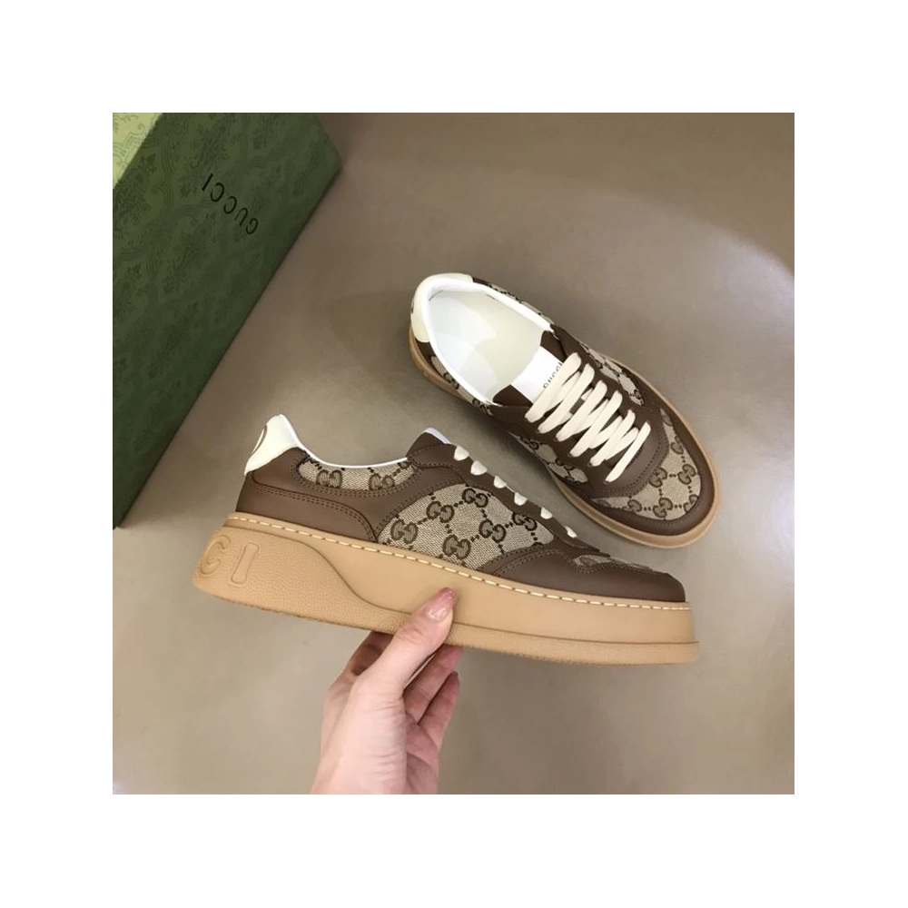 FashionStatement,GUCCI,LuxuryFootwear,SNEAKER