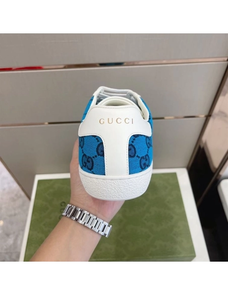 FashionStatement,GUCCI,LuxuryFootwear,SNEAKER