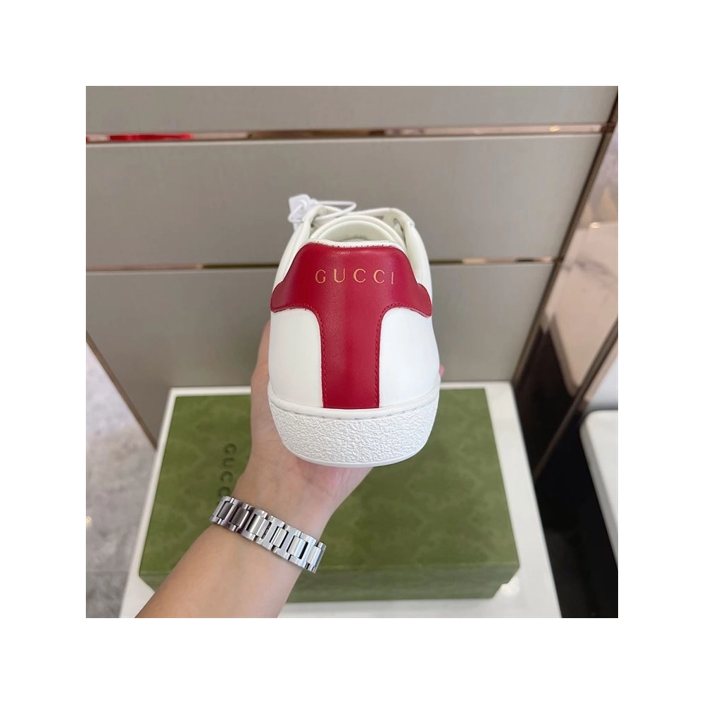 FashionStatement,GUCCI,LuxuryFootwear,SNEAKER