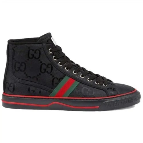 FashionStatement,GUCCI,IconicStyle,ItalianCraftsmanship,LuxuryFootwear,SNEAKER