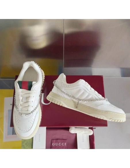 FashionStatement,GUCCI,IconicStyle,ItalianCraftsmanship,LuxuryFootwear,SNEAKER