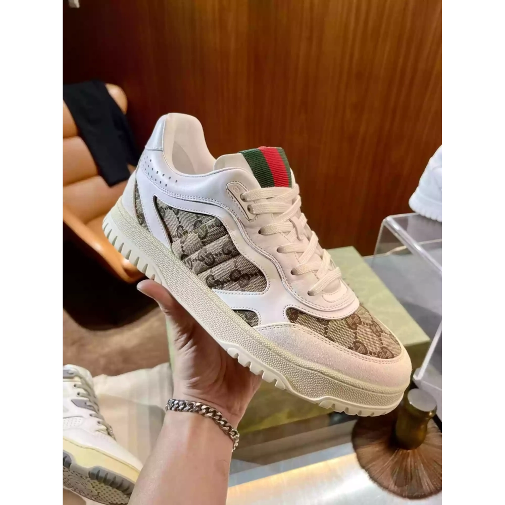 FashionStatement,FOOTWEAR,GUCCI,IconicStyle,LuxuryFootwear,SHOES FOR MEN,Sneakers