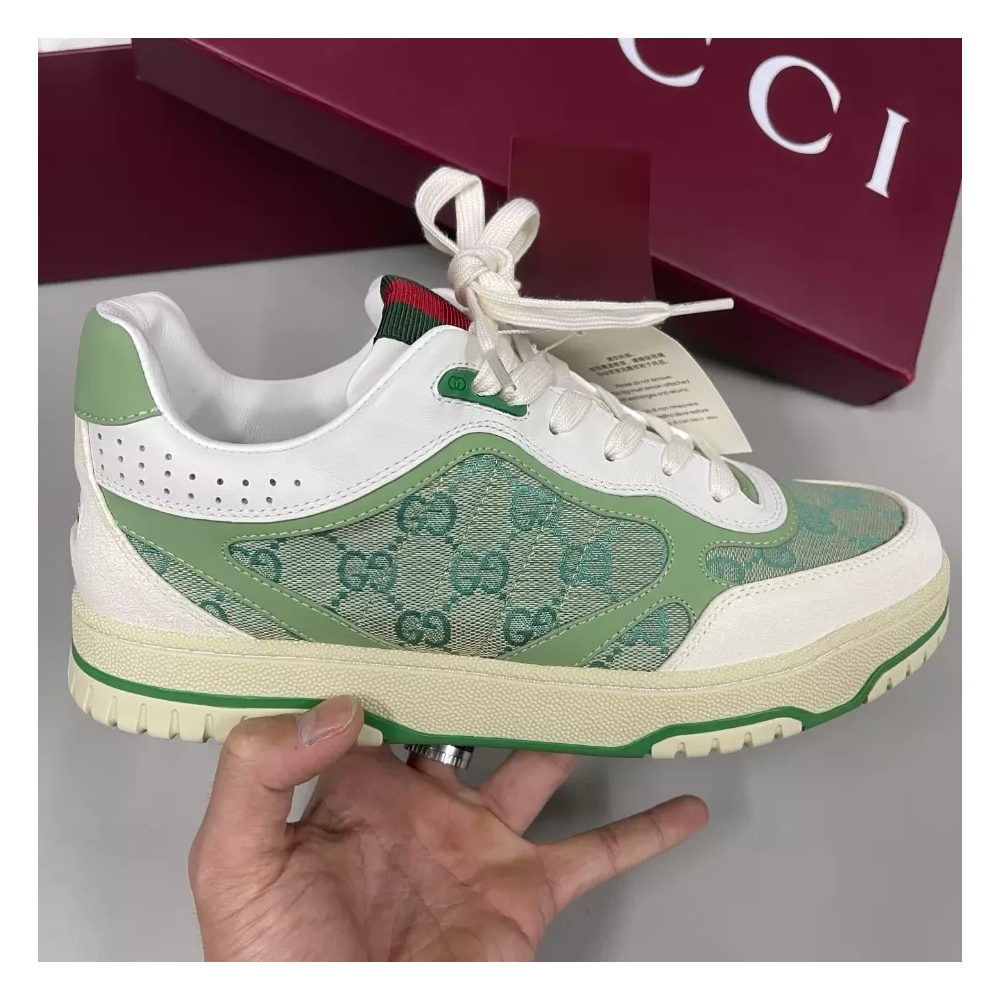 FashionStatement,FOOTWEAR,GUCCI,IconicStyle,LuxuryFootwear,SHOES FOR MEN,Sneakers