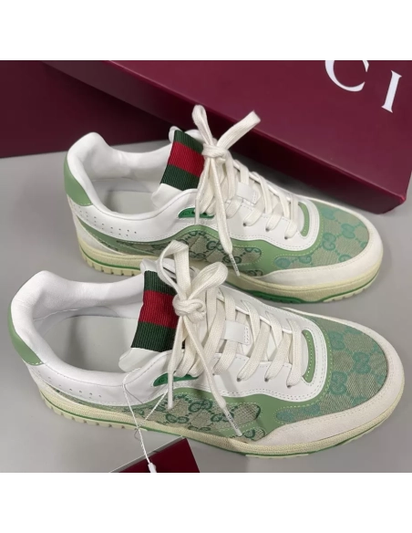 FashionStatement,FOOTWEAR,GUCCI,IconicStyle,LuxuryFootwear,SHOES FOR MEN,Sneakers