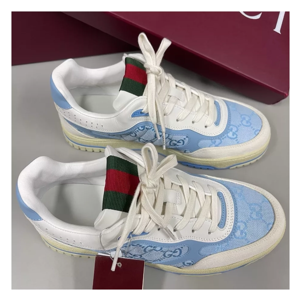 FashionStatement,FOOTWEAR,GUCCI,IconicStyle,LuxuryFootwear,SHOES FOR MEN,Sneakers