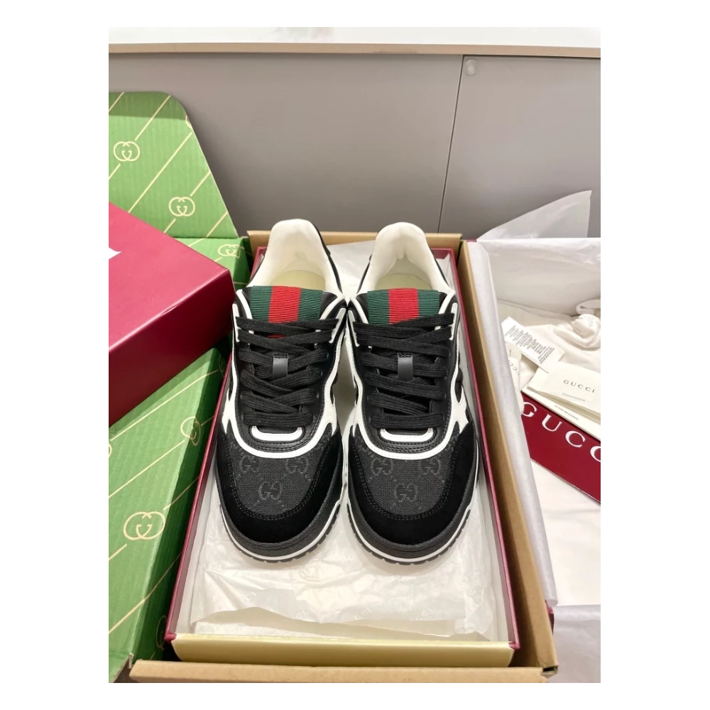 FashionStatement,FOOTWEAR,GUCCI,IconicStyle,LuxuryFootwear,SHOES FOR MEN,Sneakers