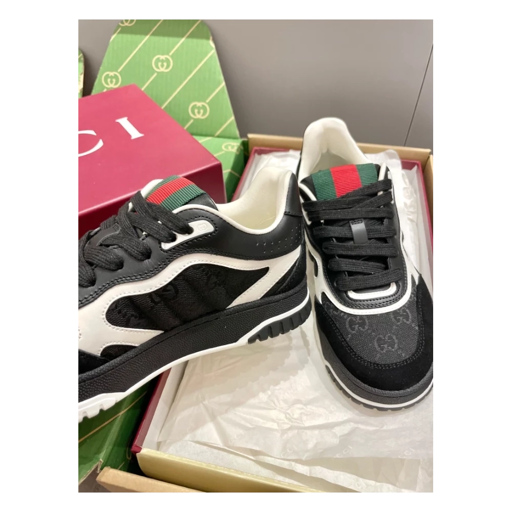 FashionStatement,FOOTWEAR,GUCCI,IconicStyle,LuxuryFootwear,SHOES FOR MEN,Sneakers