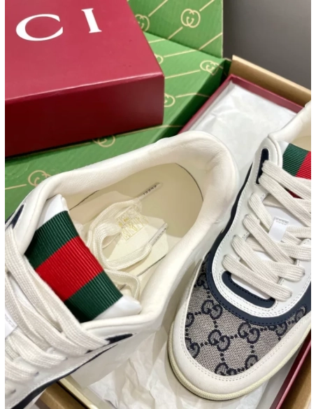 FashionStatement,FOOTWEAR,GUCCI,IconicStyle,LuxuryFootwear,SHOES FOR MEN,Sneakers