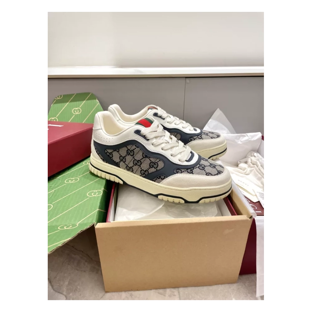 FashionStatement,FOOTWEAR,GUCCI,IconicStyle,LuxuryFootwear,SHOES FOR MEN,Sneakers