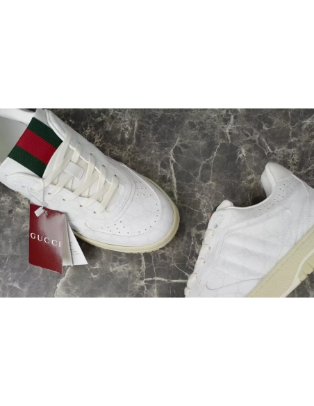 FashionStatement,FOOTWEAR,GUCCI,IconicStyle,LuxuryFootwear,SHOES FOR MEN,SHOES FOR WOMEN,Sneakers