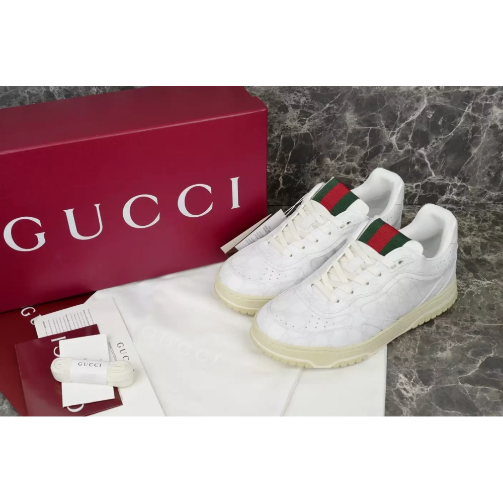 FashionStatement,FOOTWEAR,GUCCI,IconicStyle,LuxuryFootwear,SHOES FOR MEN,SHOES FOR WOMEN,Sneakers