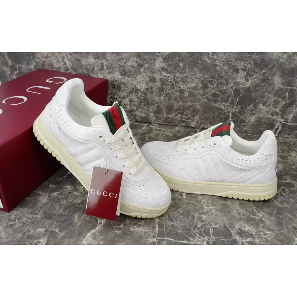 FashionStatement,FOOTWEAR,GUCCI,IconicStyle,LuxuryFootwear,SHOES FOR MEN,SHOES FOR WOMEN,Sneakers