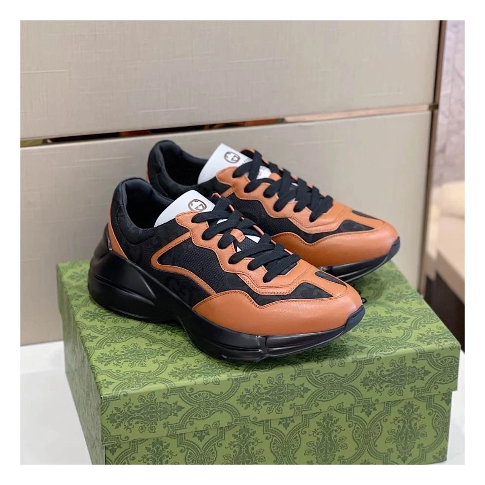 FashionStatement,GUCCI,IconicStyle,ItalianCraftsmanship,LuxuryFootwear,SNEAKER