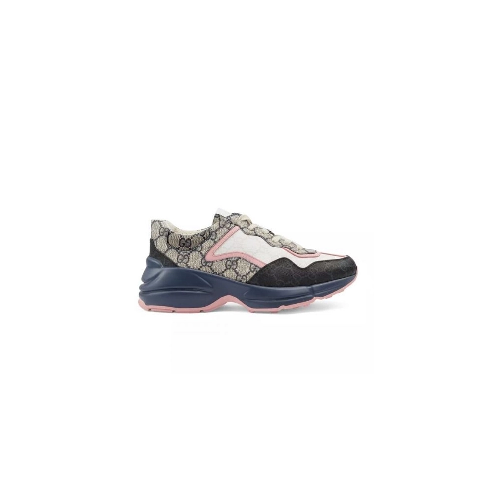FashionStatement,GUCCI,IconicStyle,ItalianCraftsmanship,LuxuryFootwear,SNEAKER