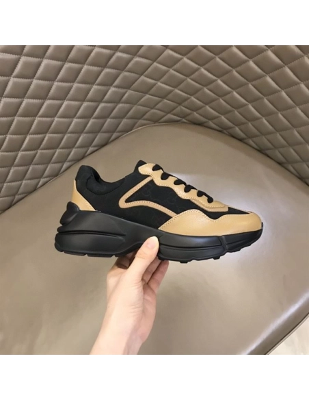 FashionStatement,GUCCI,IconicStyle,ItalianCraftsmanship,LuxuryFootwear,SNEAKER