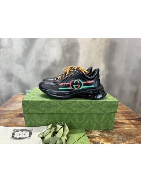 FashionStatement,GUCCI,IconicStyle,ItalianCraftsmanship,LuxuryFootwear,SNEAKER