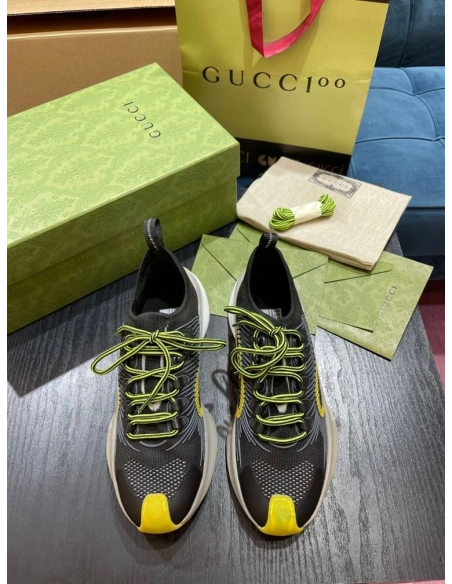 FashionStatement,GUCCI,IconicStyle,ItalianCraftsmanship,LuxuryFootwear,SNEAKER