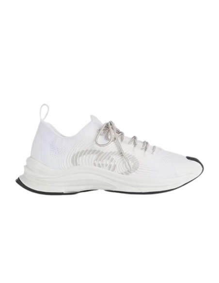 FashionStatement,GUCCI,IconicStyle,ItalianCraftsmanship,LuxuryFootwear,SNEAKER