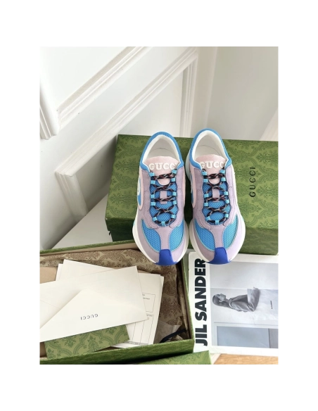 FashionStatement,GUCCI,IconicStyle,ItalianCraftsmanship,LuxuryFootwear,SNEAKER