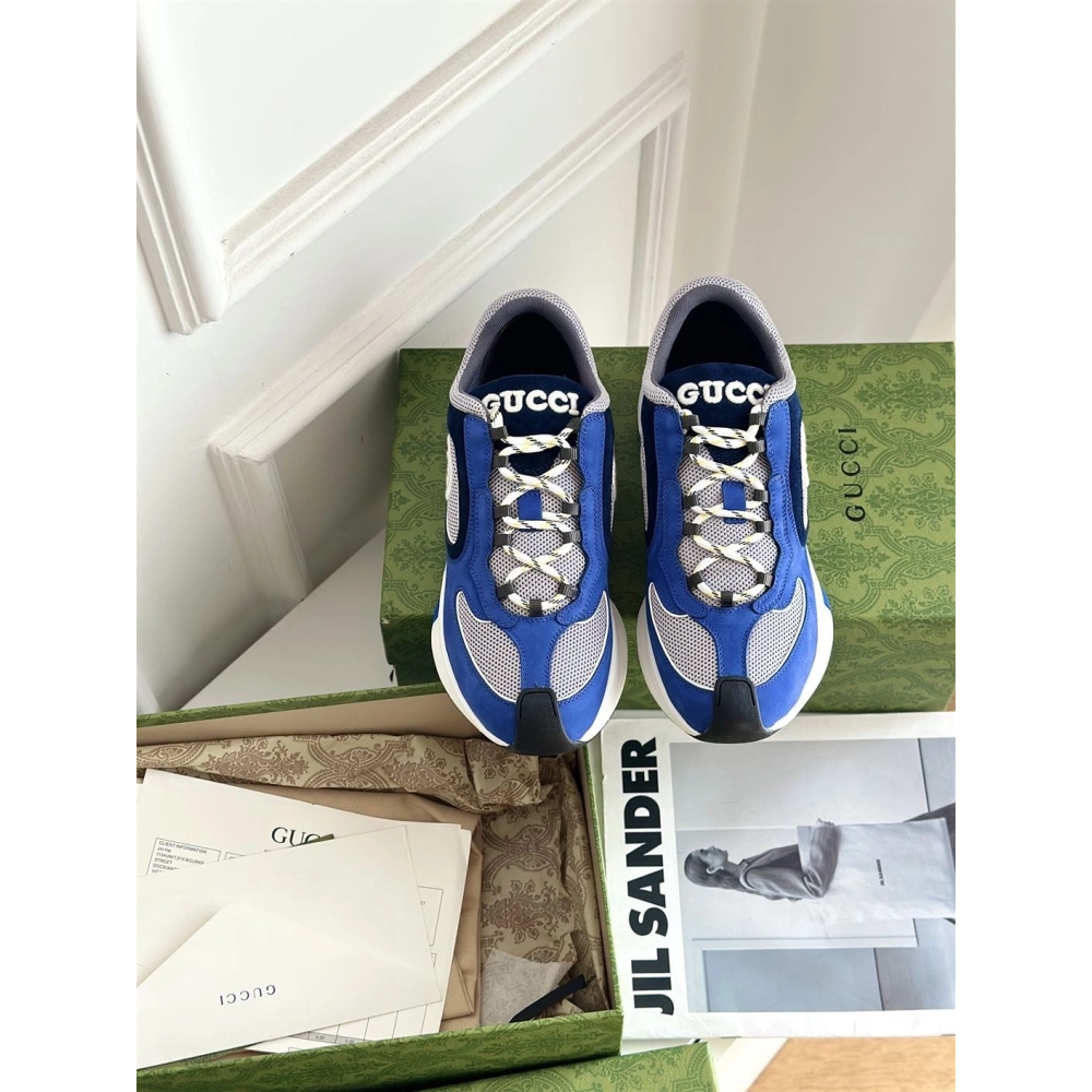 FashionStatement,GUCCI,IconicStyle,ItalianCraftsmanship,LuxuryFootwear,SNEAKER