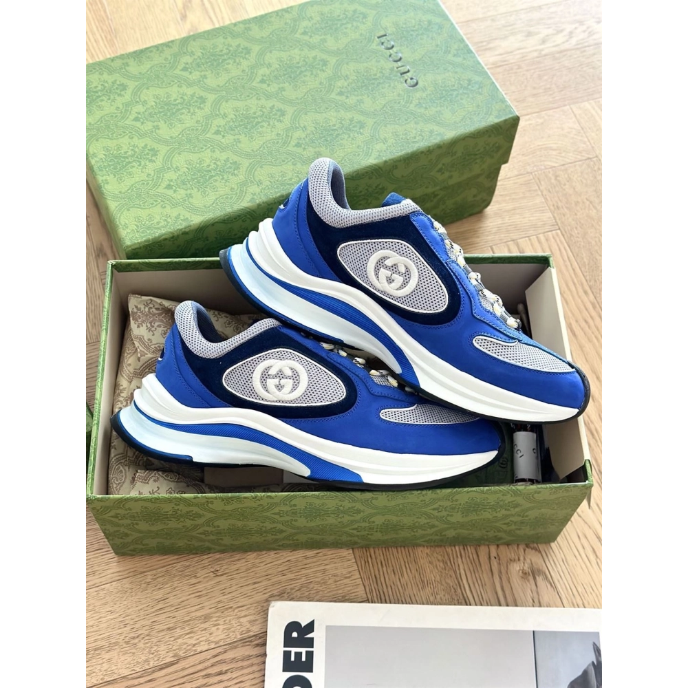 FashionStatement,GUCCI,IconicStyle,ItalianCraftsmanship,LuxuryFootwear,SNEAKER