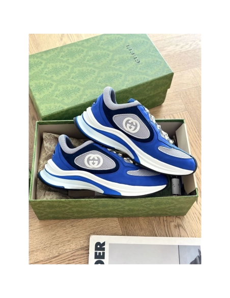 FashionStatement,GUCCI,IconicStyle,ItalianCraftsmanship,LuxuryFootwear,SNEAKER