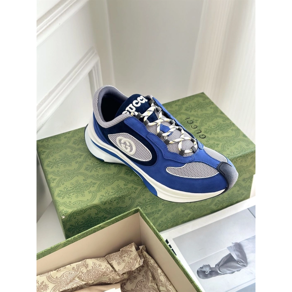 FashionStatement,GUCCI,IconicStyle,ItalianCraftsmanship,LuxuryFootwear,SNEAKER