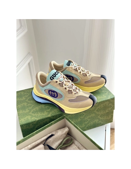 FashionStatement,GUCCI,IconicStyle,ItalianCraftsmanship,LuxuryFootwear,SNEAKER