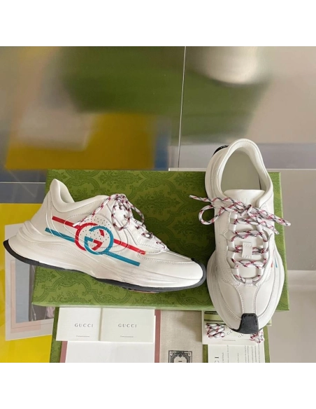 FashionStatement,GUCCI,IconicStyle,ItalianCraftsmanship,LuxuryFootwear,SNEAKER