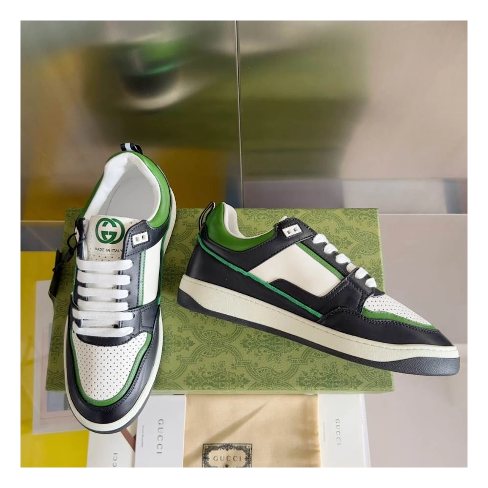 FashionStatement,GUCCI,IconicStyle,ItalianCraftsmanship,LuxuryFootwear,SNEAKER