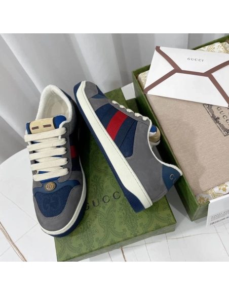 FashionStatement,GUCCI,IconicStyle,ItalianCraftsmanship,LuxuryFootwear,SNEAKER