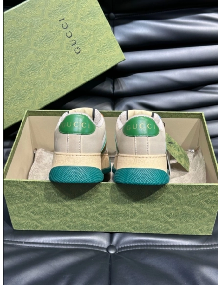 FashionStatement,GUCCI,IconicStyle,ItalianCraftsmanship,LuxuryFootwear,SNEAKER