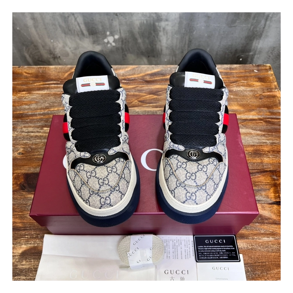 FashionStatement,GUCCI,IconicStyle,ItalianCraftsmanship,LuxuryFootwear,SNEAKER