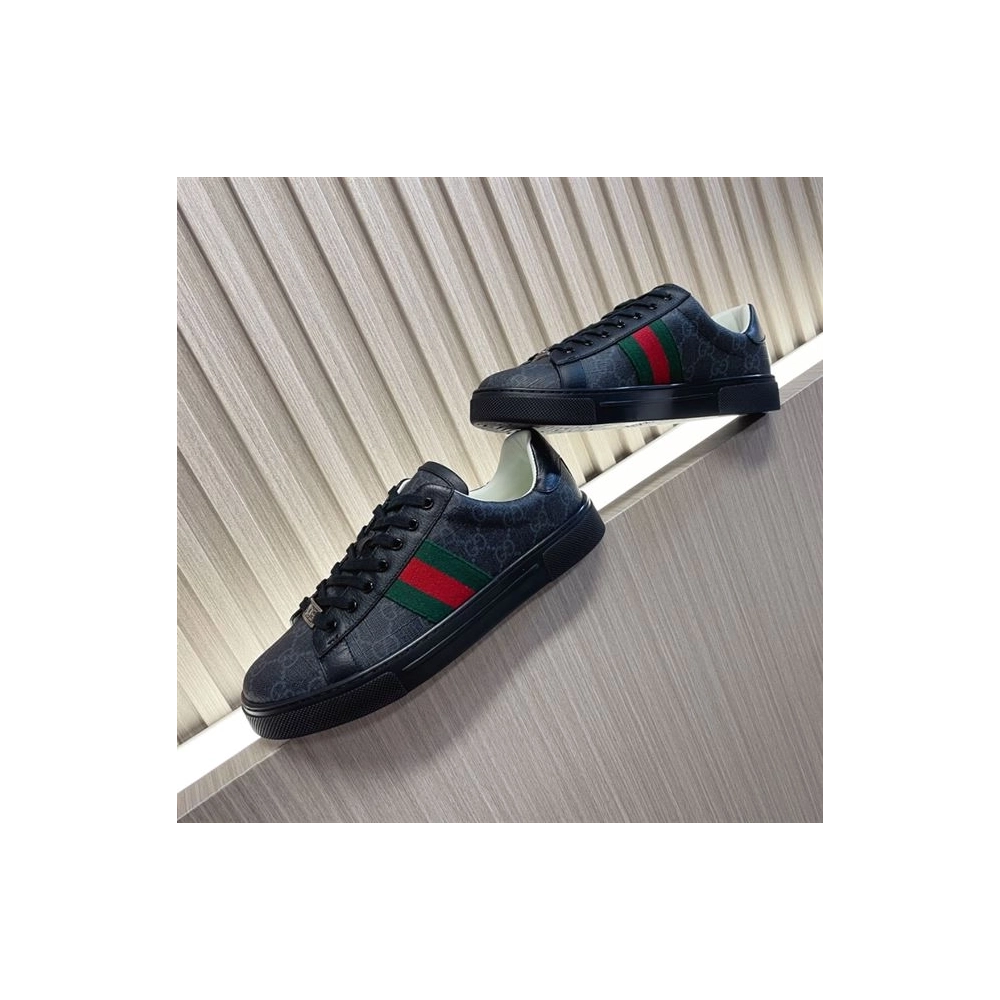 GUCCI,Lowtop,LuxuryFootwear,SNEAKER