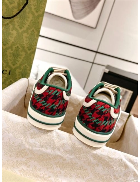 GUCCI,Lowtop,LuxuryFootwear,SNEAKER